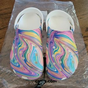 NWT Crocs, Size M4/W6